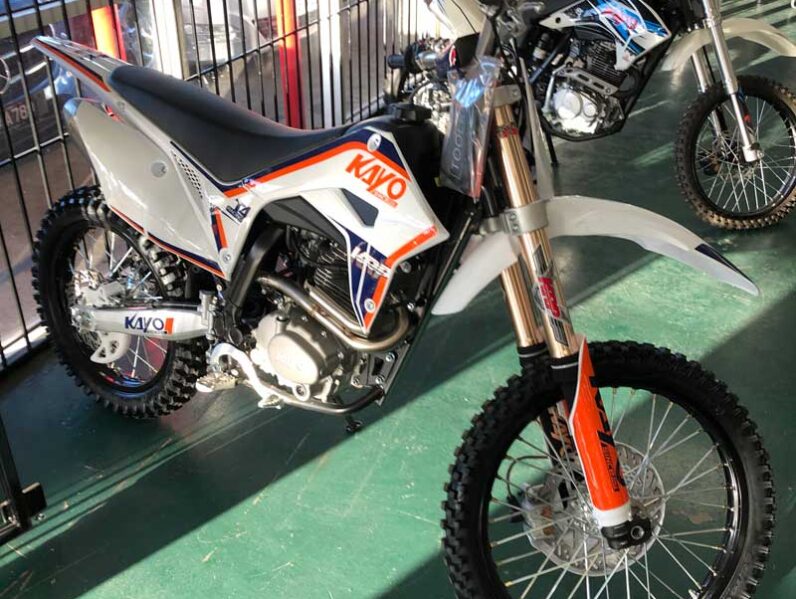 Dirt bike