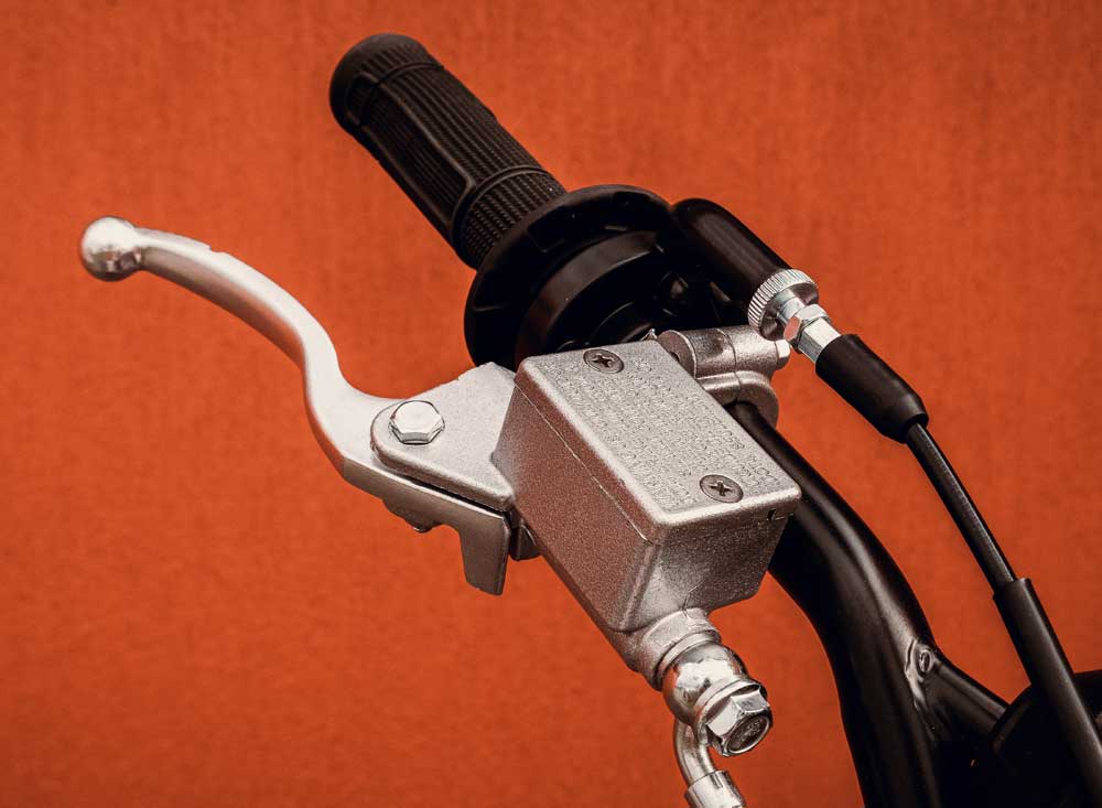 tt125-details-2