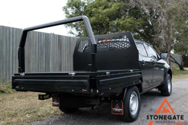 ute-tray-installation-Isuzu4