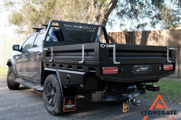 ute-tray-installation-isuzu-dmax3