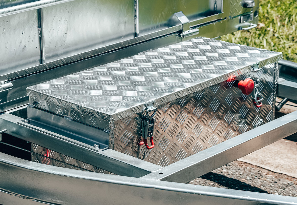 hydraulic-tipper-box-trailer-3