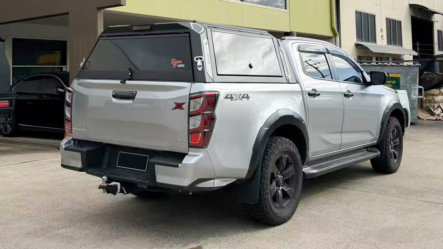 dmax-Tub-Canopy-13