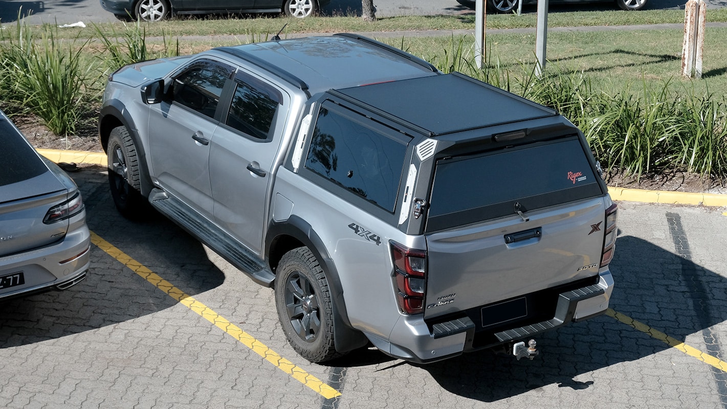 dmax-Tub-Canopy-14