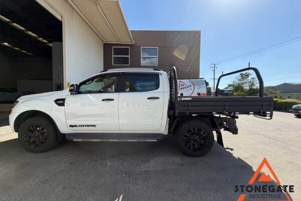 ute-tray-installation-ford1