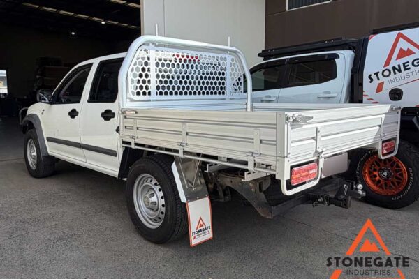 ute-tray-installation-holden1