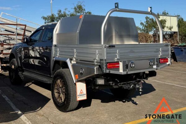ute-tray-installation-ford1