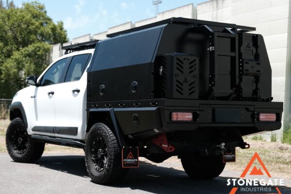 ute-tray-installation-hilux1