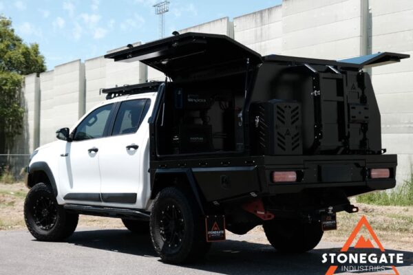 ute-tray-installation-hilux2