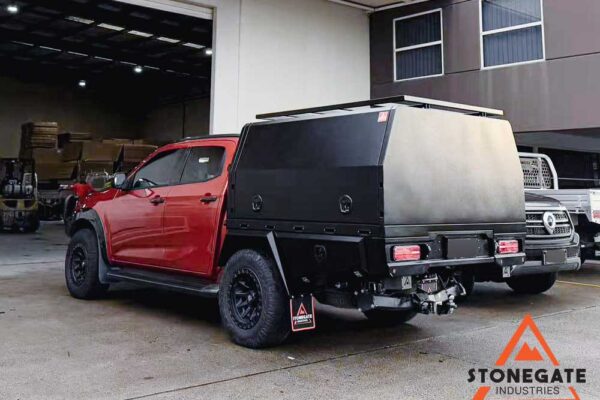 ute-tray-installation-isuzu2