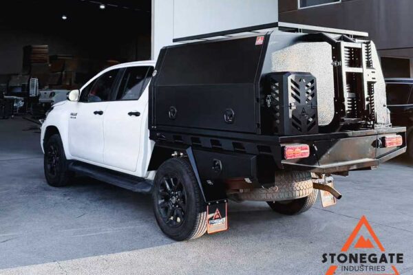 ute-tray-installation-toyota5