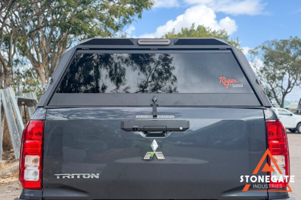 Mitsubishi_Tub-Canopy_4