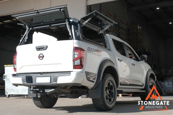 Nissan_Tub-Canopy_3