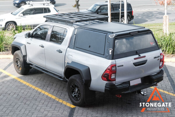 Toyota_Tub-Canopy_2v2