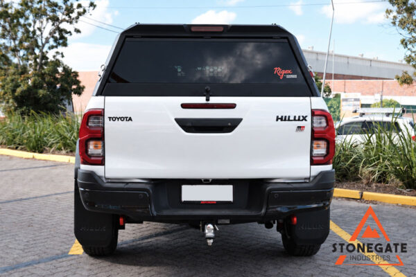 Toyota_Tub-Canopy_4