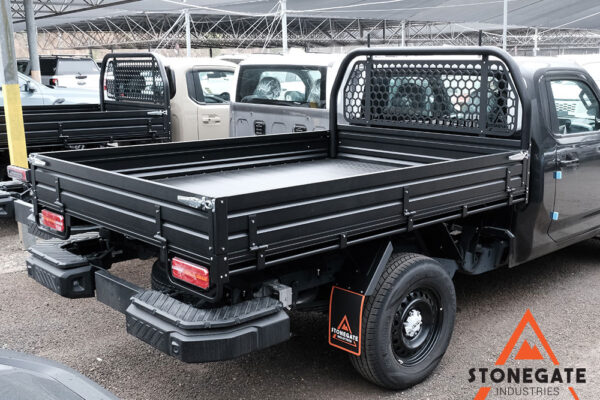 kia-ute-tray-installation-workmate